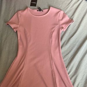 pink a-line flowy flowy dress